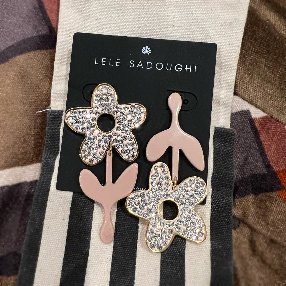 LELE SADOUGHI Peach Crystal Flower Stem Earrings